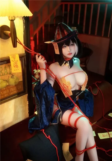 三度_69 碧蓝航线 华甲小僵尸 写真预览2